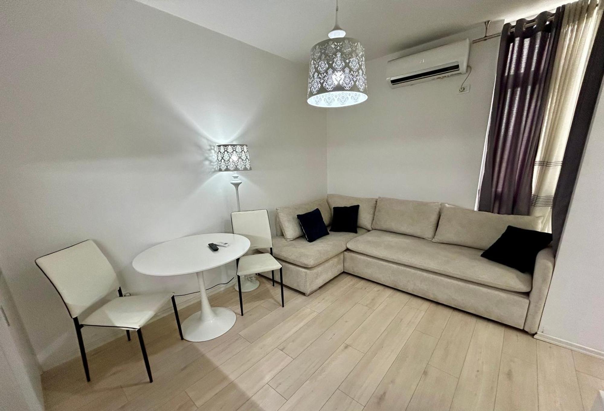 A&X Lovely And Central Apartment - 24H Self Check-In Tirana Exterior foto